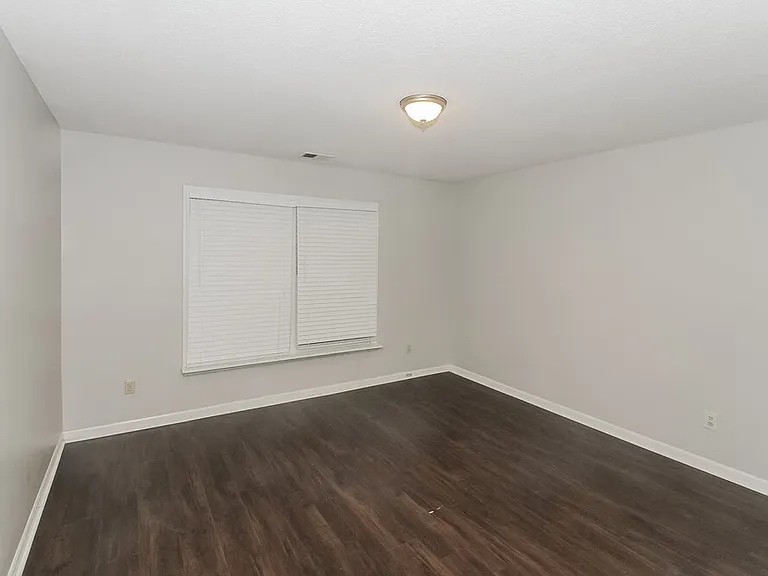 8367 Stavenger Cv — Photo 13