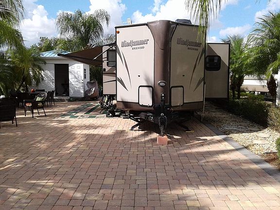 2nd image of 4143 Us Highway 441 S Silver Palms Rv Resort #165