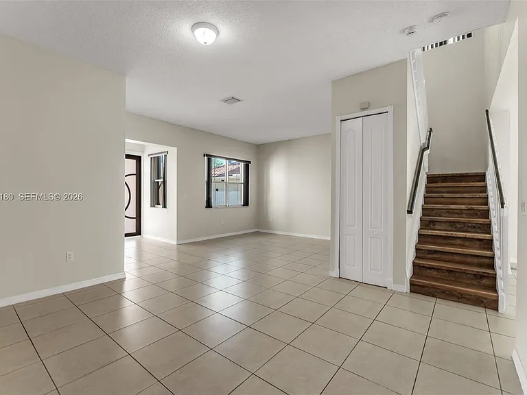 1856 NE 3rd Ct — Photo 10