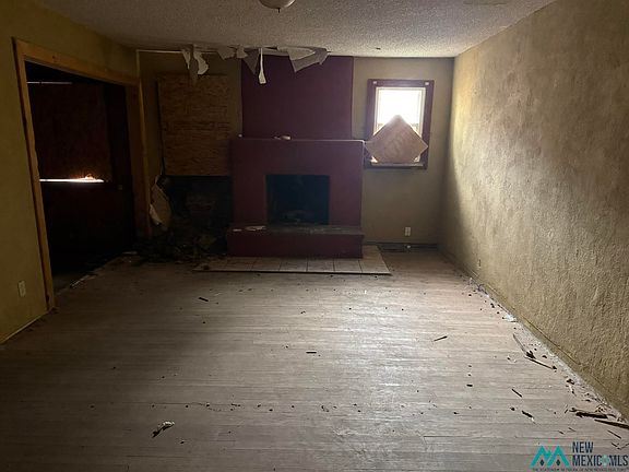 4th image of 1319 4th St