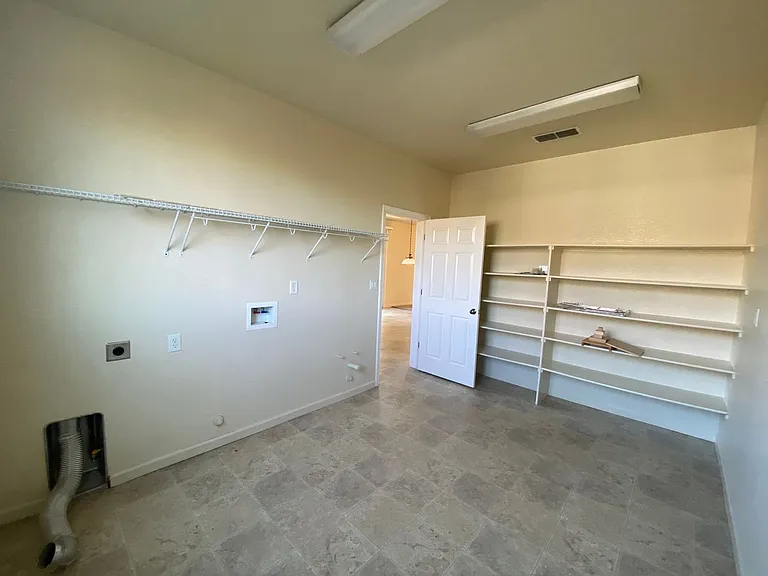 204 Arista Ct — Photo 11