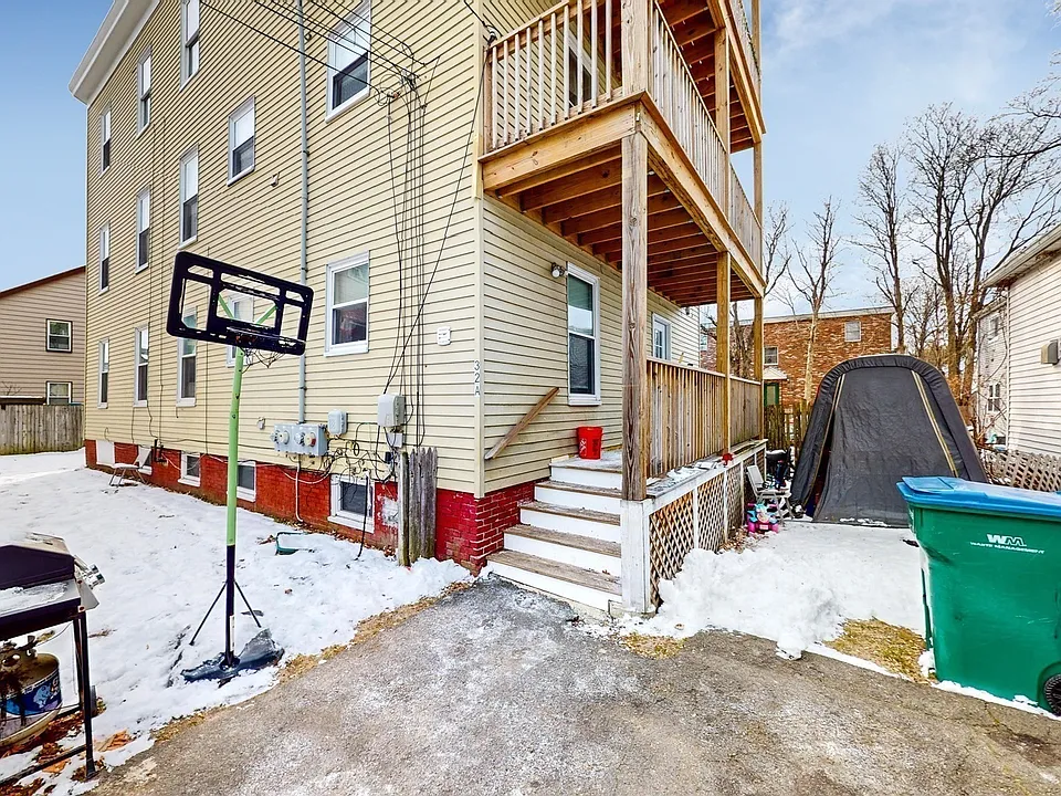 32A Nelson St #2