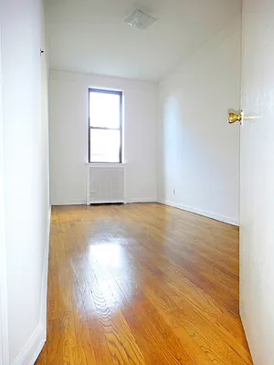 Rented by Balass Ralph, LREB | media 24