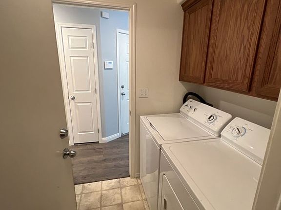 4th image of 8981 Secret Valley St