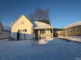 18 6th St SE, Linton, IN 47441