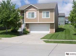 4902 N 160th St, Omaha, NE 68116