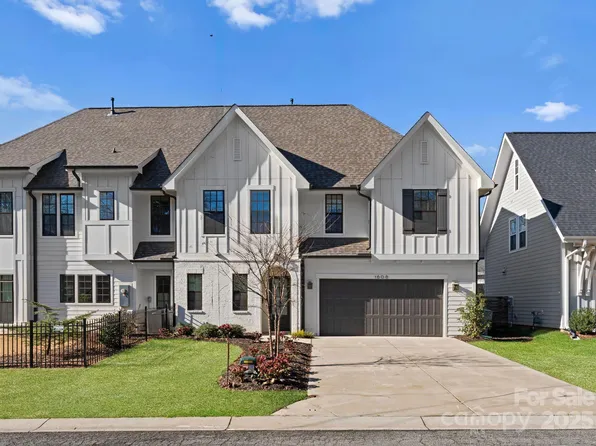 1606 Brook Rd, Charlotte, NC 28205