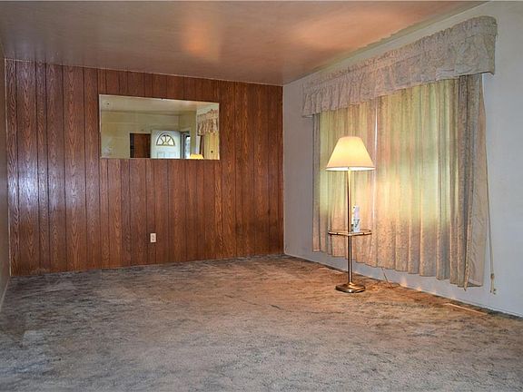 2nd image of 4180 Arden Blvd