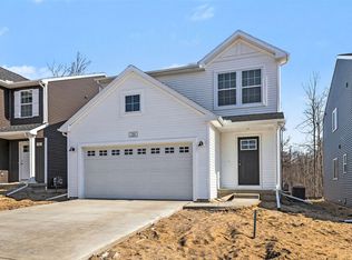 1639 Reagan Dr, Three Rivers, MI 49093