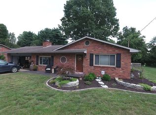 114 Robson Rd, Marietta, OH 45750