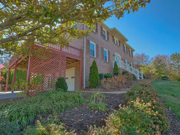 2218 Castlewood Dr, Franklin, TN 37064