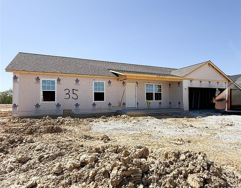 1st image of 1007 Samwise St
