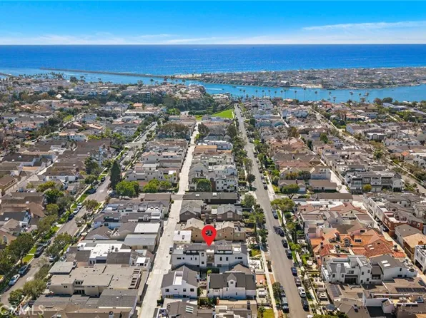 612 Begonia Ave, Corona Del Mar, CA 92625