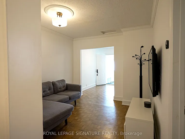 30 Preston Rd #MAIN — Photo 7
