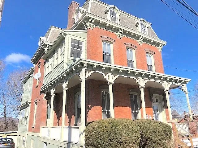 24 Vassar St #B