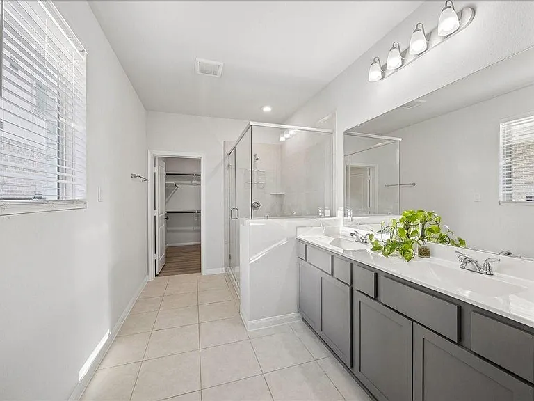 756 Lake Lacosta Dr — Photo 11