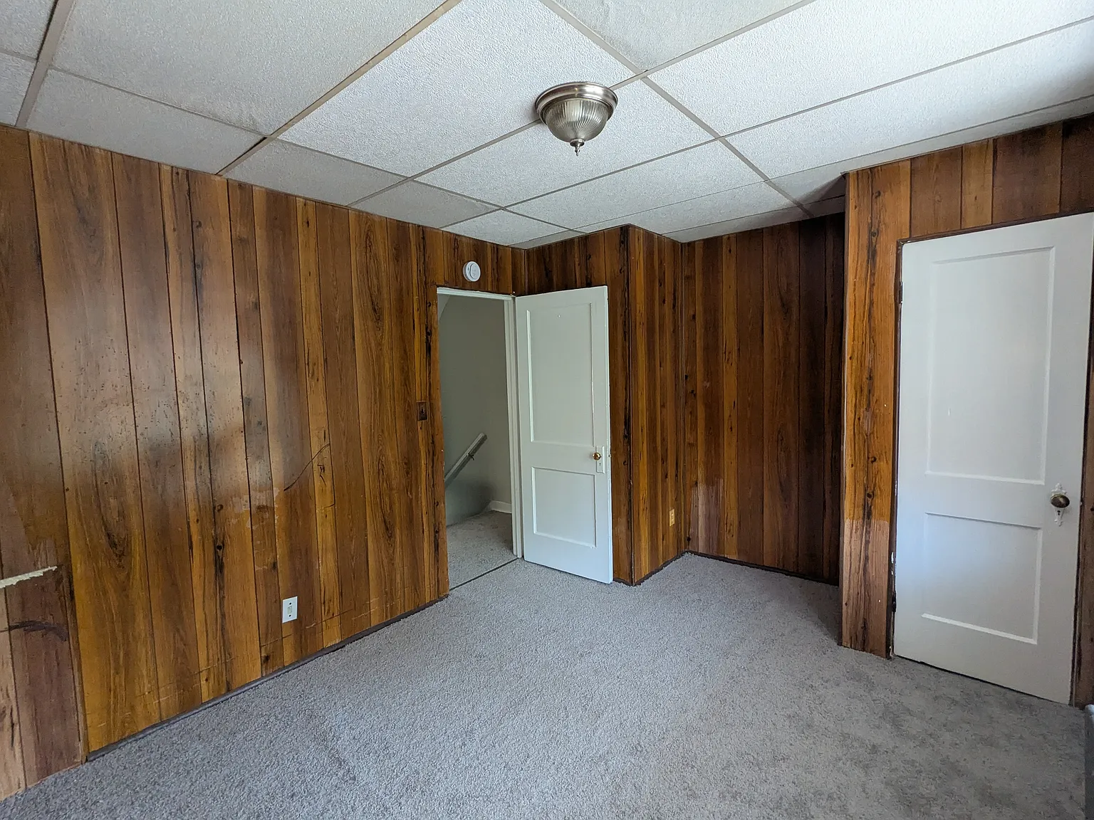 2 bed, 784 sqft, $1,399 — Photo 3