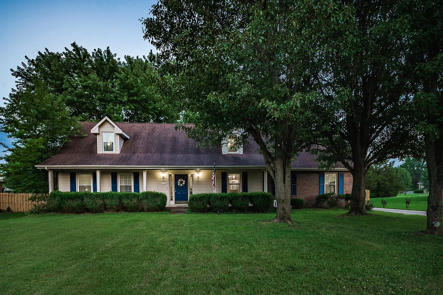 1964 Stepford Dr photo 1