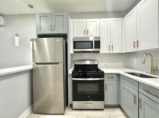 85 Zabriskie St UNIT 8C, Jersey City, NJ 07307