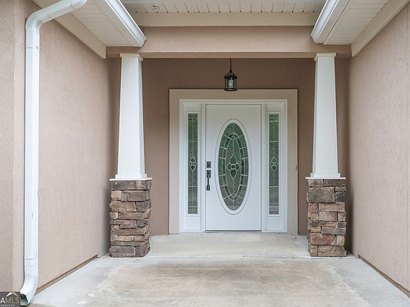 3rd image of 126 Laurel Marsh Way