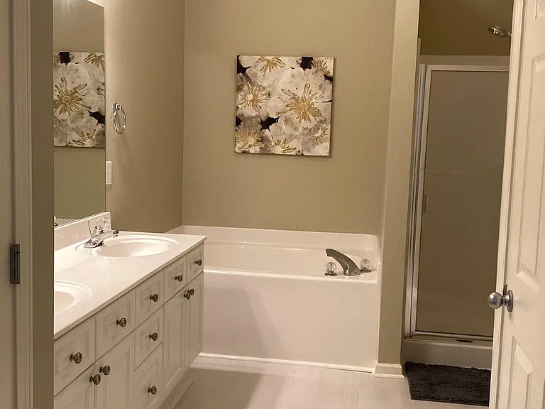 119 Hayesbury Ln — Photo 12