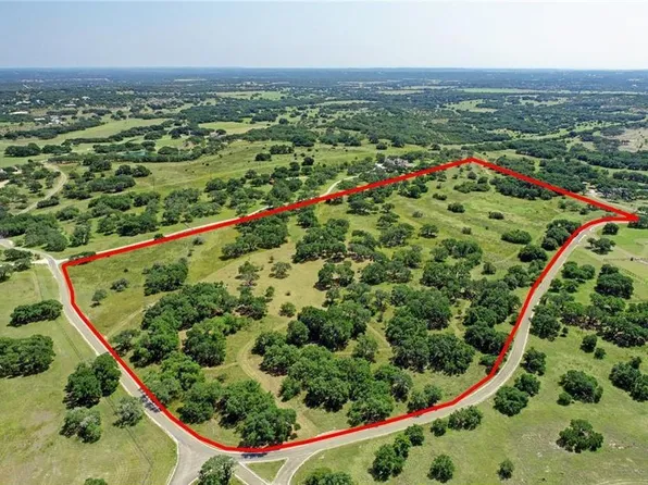 920 Crosswind Dr, Blanco, TX 78606