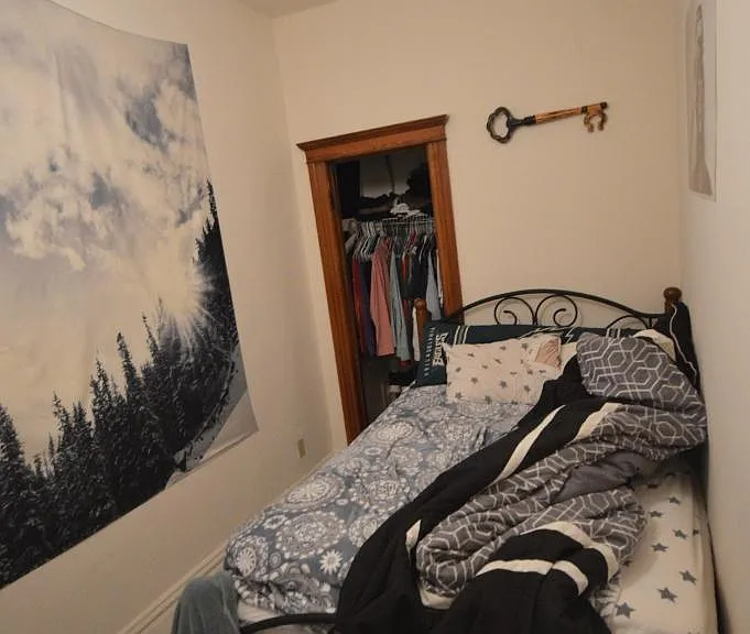 638 W Drummond Pl #2F — Photo 7