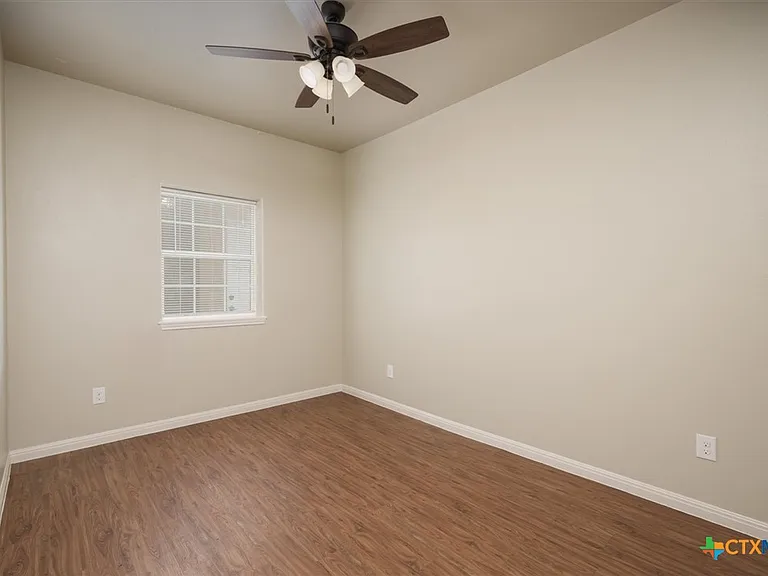 165 S Guadalupe St #212 — Photo 8