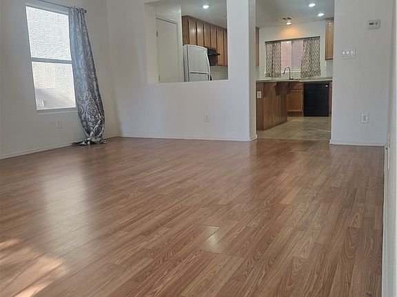2nd image of 721 Wallington Estate St #0