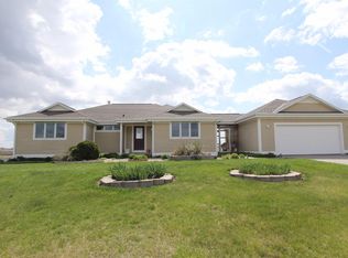 6933 SW 39th Ct, Lincoln, NE 68523