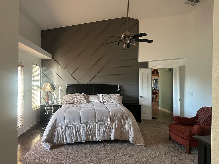 7518 Redwood Ave — Photo 28