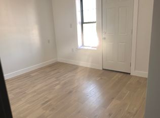 5767 79th St, Flushing, NY 11379