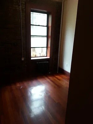 Rented by Allen Harris, LREB | media 32