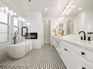 2124 Historic Decatur Rd, San Diego, CA 92106