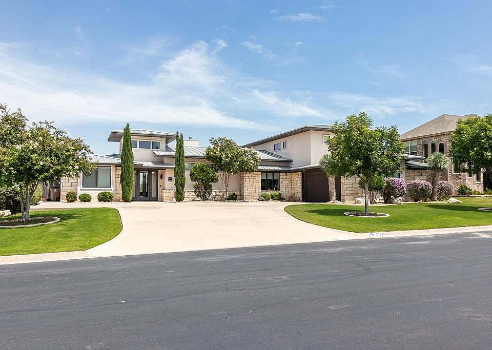 1st image of 5526 Enclave Ct