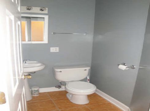 4th image of 5741 S Calumet Avenue # Fl 2nd