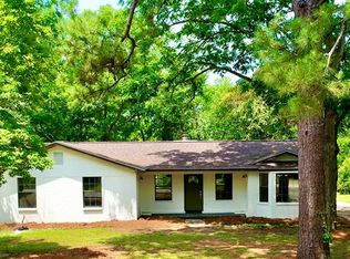 111 Pineneedles Dr, Dothan, AL 36303