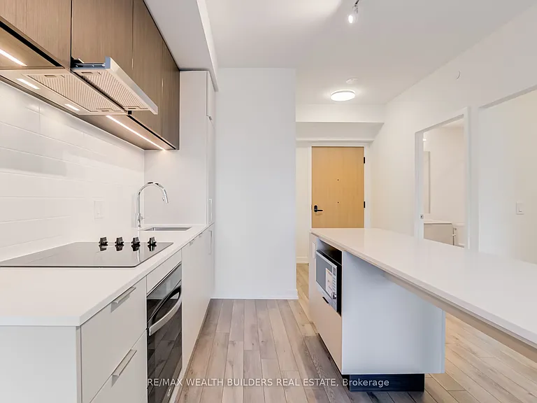 89 Church St #1208 — Photo 4