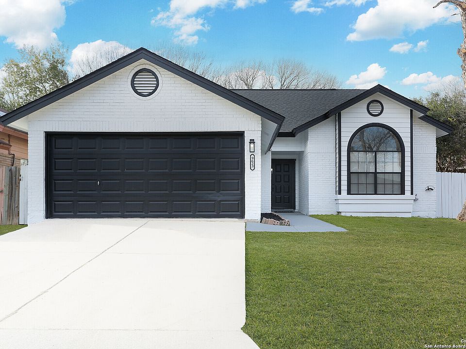 1st image of 9623 DUGAS DR