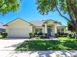2485 W Cedar Trace Dr, Jacksonville, FL 32246