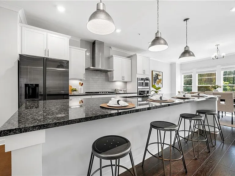 552 Ember Ln NW — Photo 8