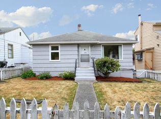 7933 15th Ave SW, Seattle, WA 98106