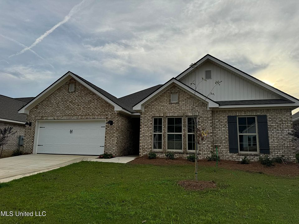 1st image of 222 Serenity Lake Dr