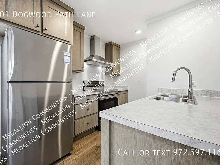 201 Dogwood Path Ln — Photo 4