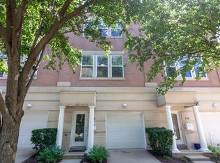 108 Belvidere Ave #1-E, Forest Park, IL 60130