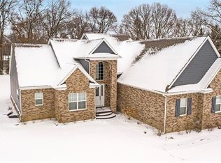 5744 Danley Ct, White Lake, MI