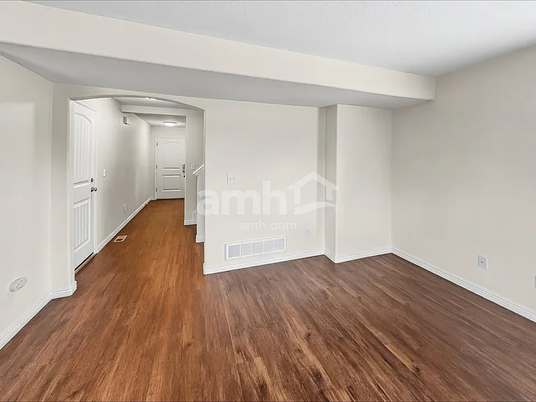 2496 Sierra Springs Dr — Photo 8