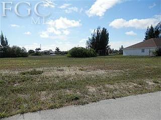 3rd image of 2849 NW 46th Ave