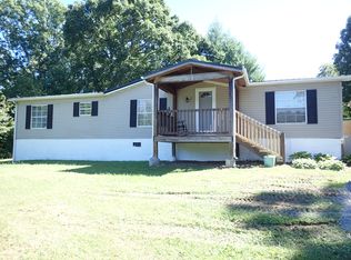 139 Leach Rd, Johnson City, TN 37601