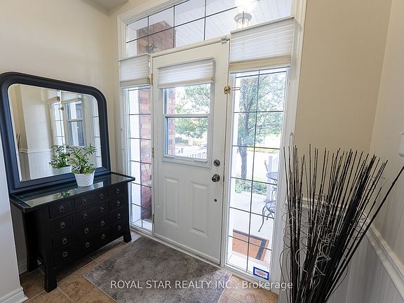4th image of 479 Vodden St E